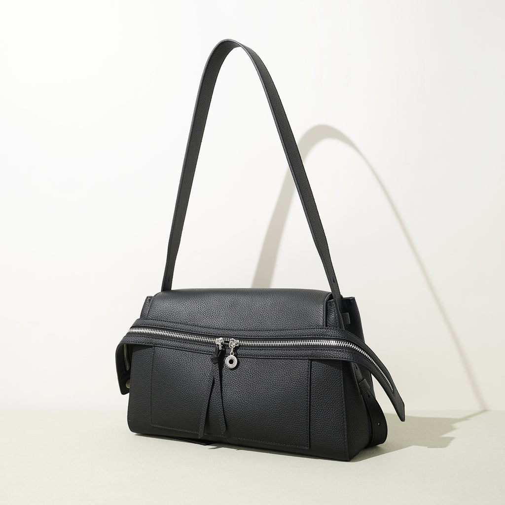 Large Leather Commuter Tote Handbag