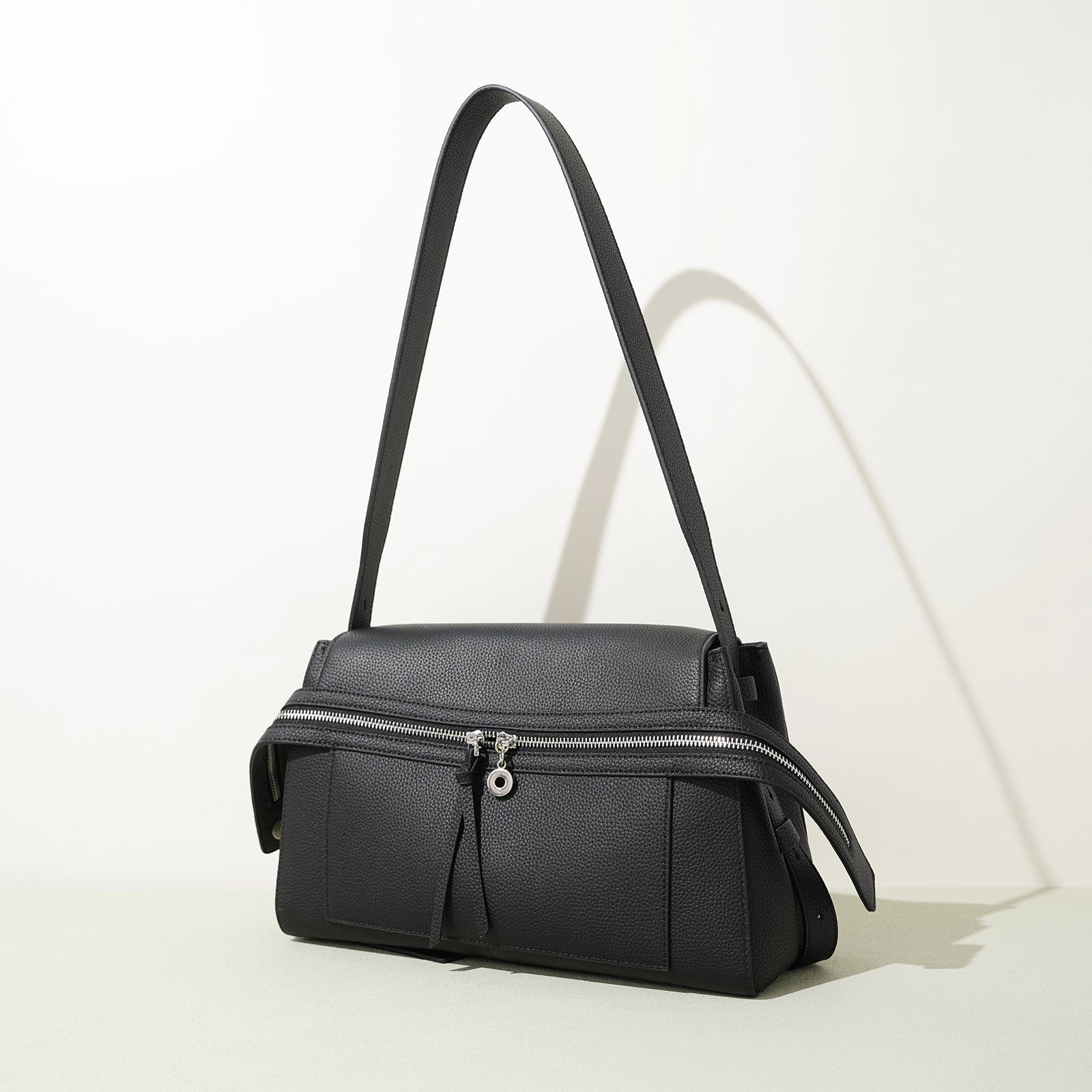 Large Leather Commuter Tote Handbag