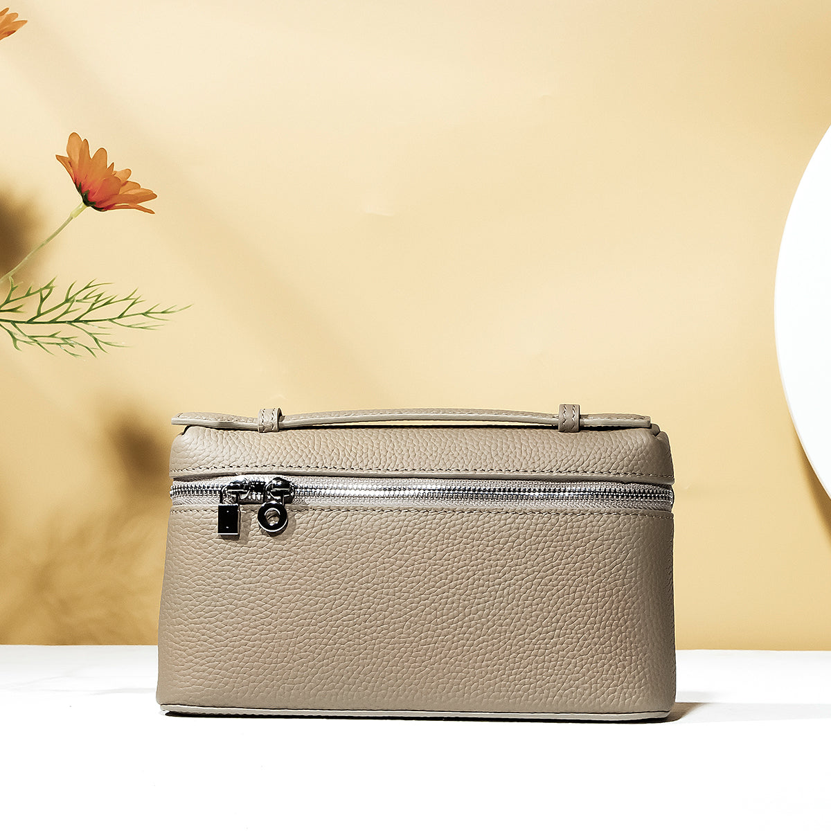 Stellare-Mini Cowhide Brown Purse