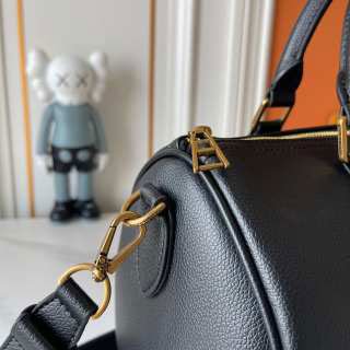 Black Grained Leather Boston Satchel - VVISN