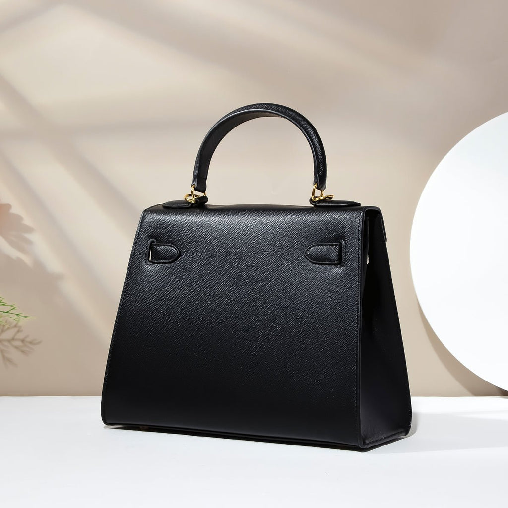 Black Palm Grain Leather Bamboo Bag - VVISN