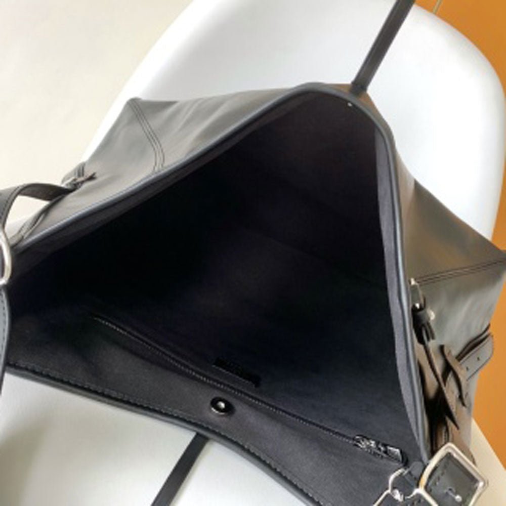 CarryAll Vibe MM Lambskin Bag Black - VVISN