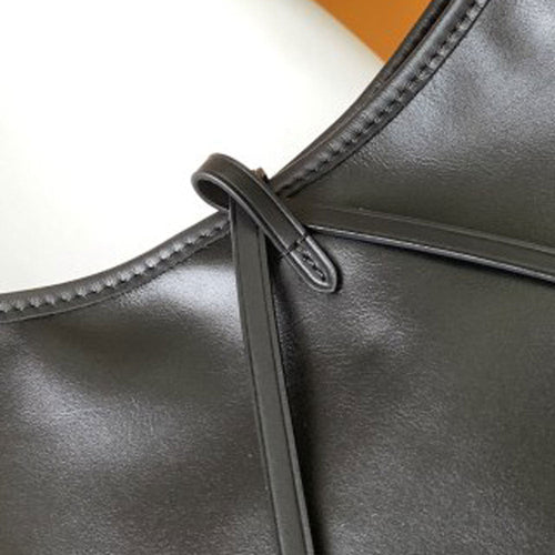 CarryAll Vibe MM Lambskin Bag Black - VVISN