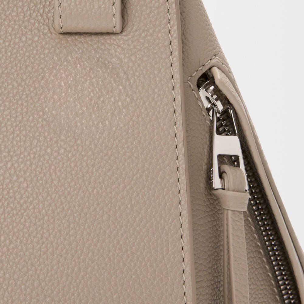 Compact Grained Leather Hammock Bag Clay - VVISN