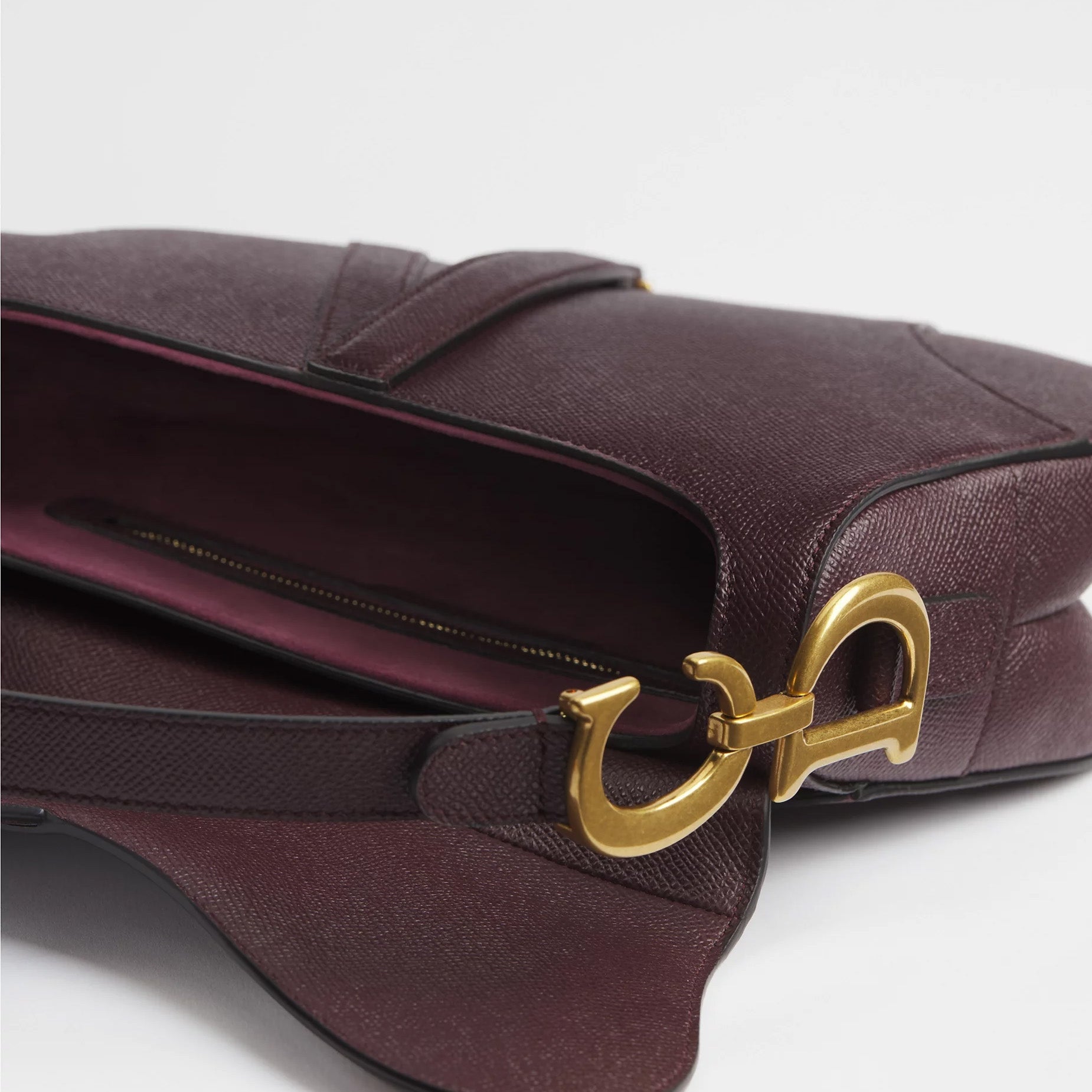Deep Amaranth Grained Leather Saddle Bag - VVISN