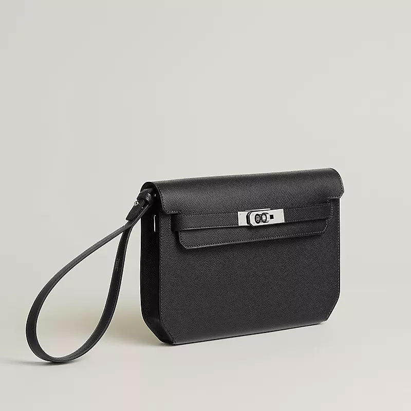 Epsom Calfskin Pouch in Black - VVISN