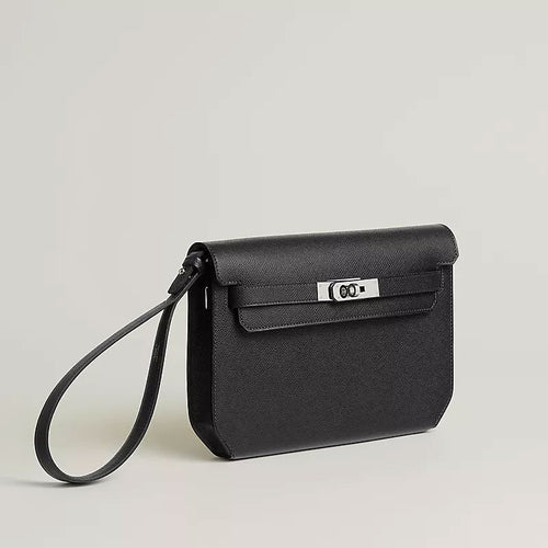 Epsom Calfskin Pouch in Black - VVISN