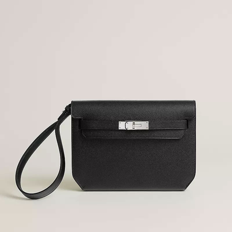Epsom Calfskin Pouch in Black - VVISN