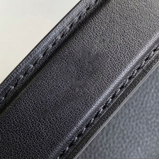 Grained Leather Side Trunk PM Bag - VVISN