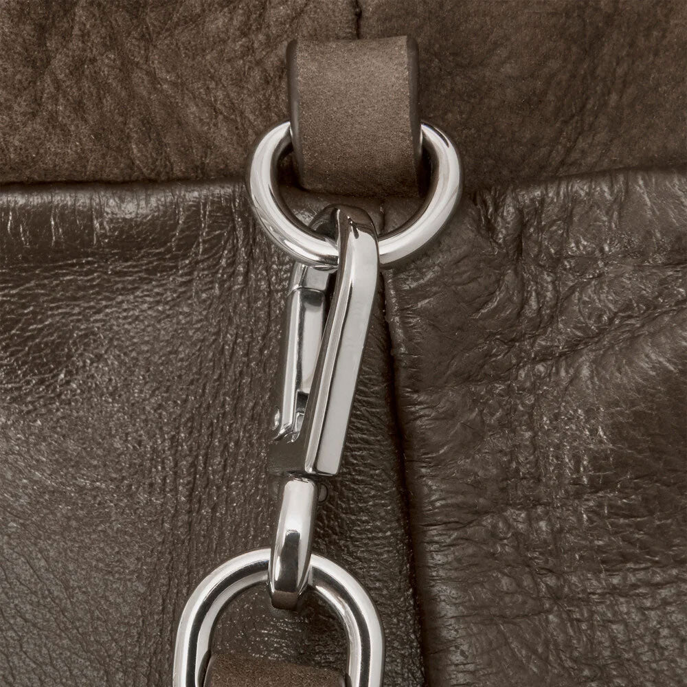 Grained Nubuck Flamenco Clutch Bag - VVISN