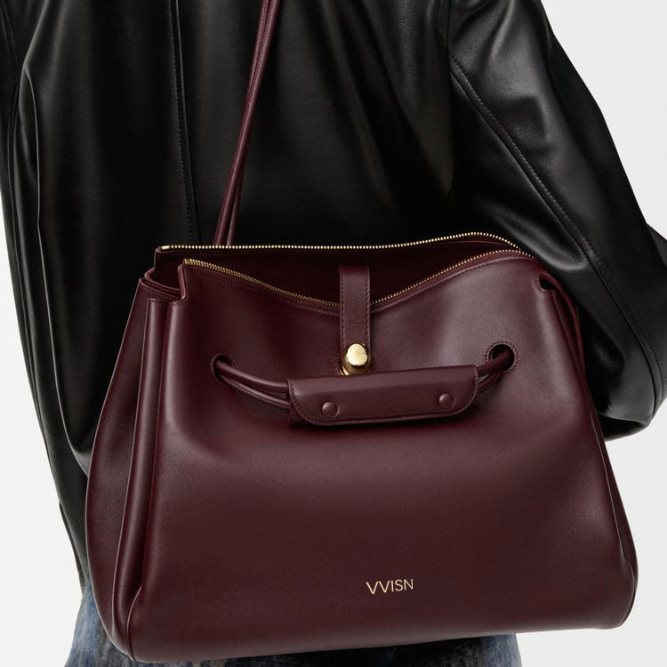 Large Supple Calfskin Trapeze Bag - VVISN