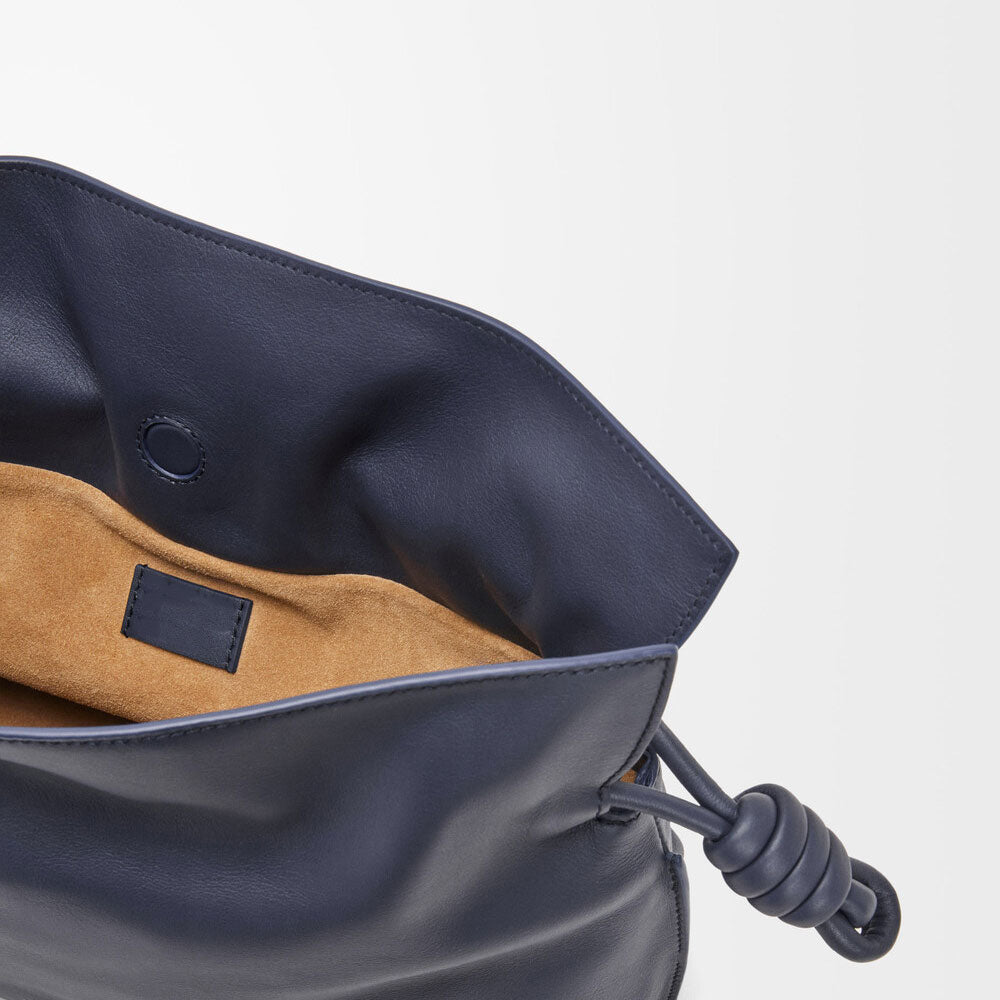 Medium Nappa Calfskin Flamenco Clutch - VVISN