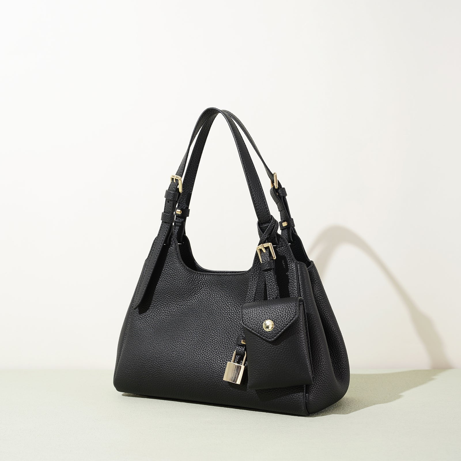 Minimalist Leather Crescent Shoulder Bag - VVISN