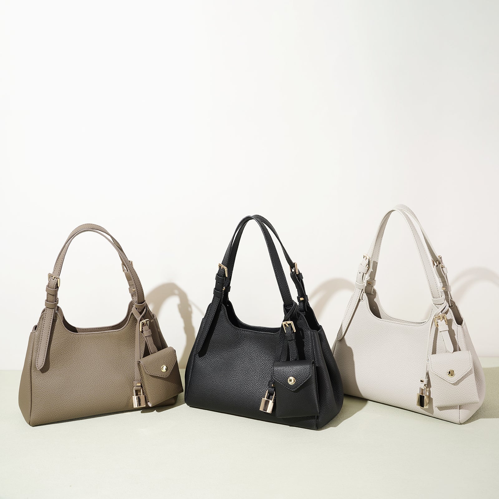 Minimalist Leather Crescent Shoulder Bag - VVISN
