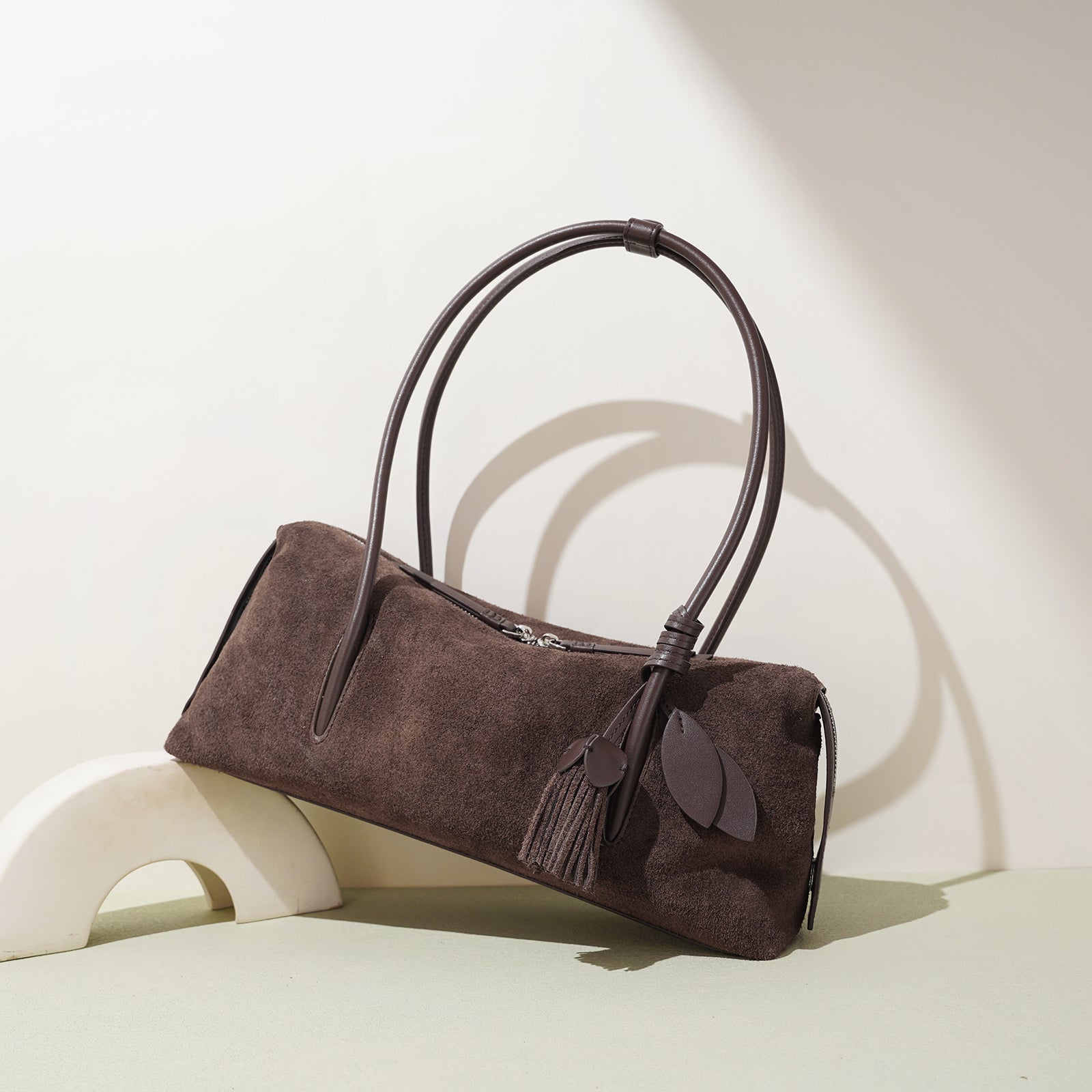 Minimalist Leather Crescent Underarm Bag - VVISN