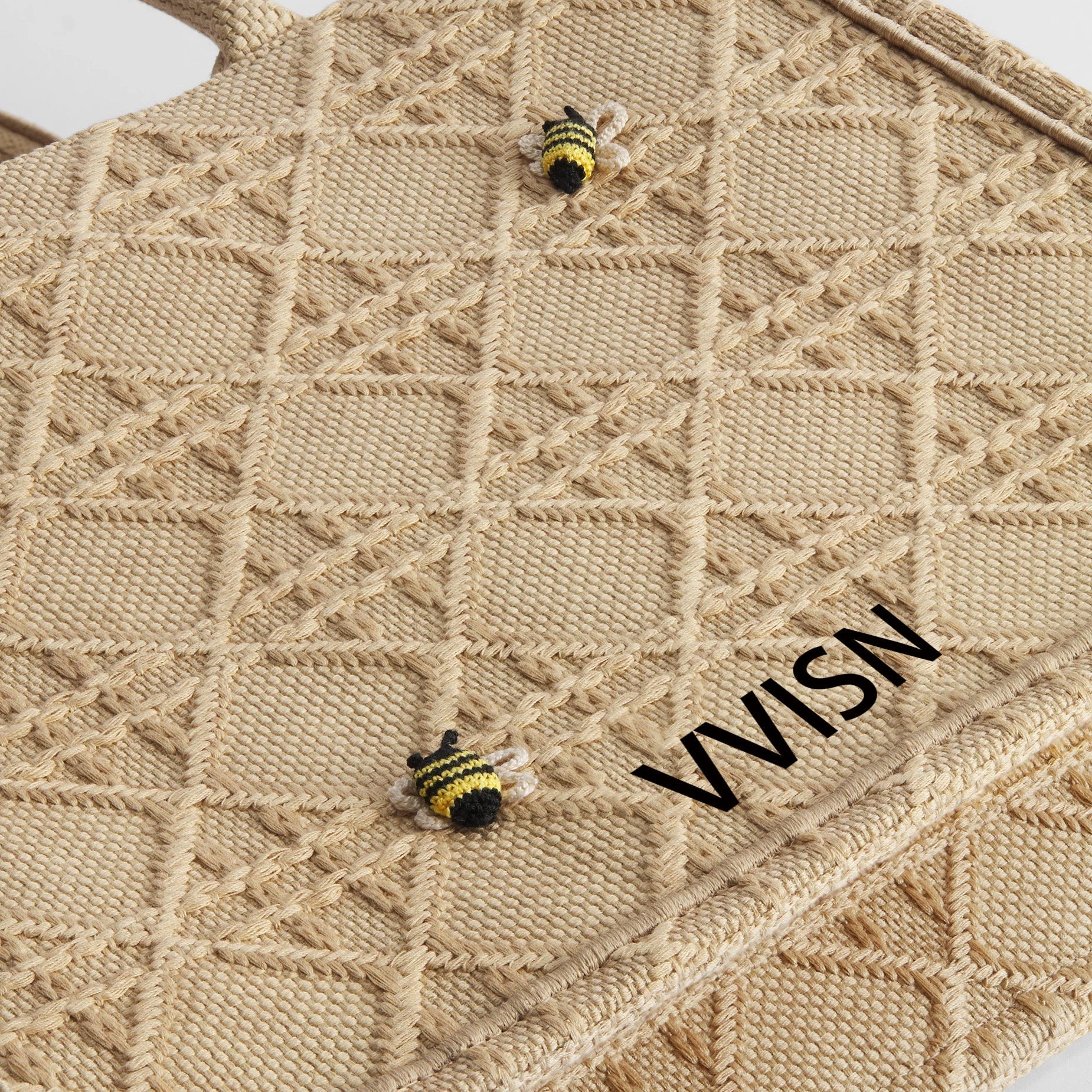 Raffia Effect Cannage Motif Tote Bag - VVISN