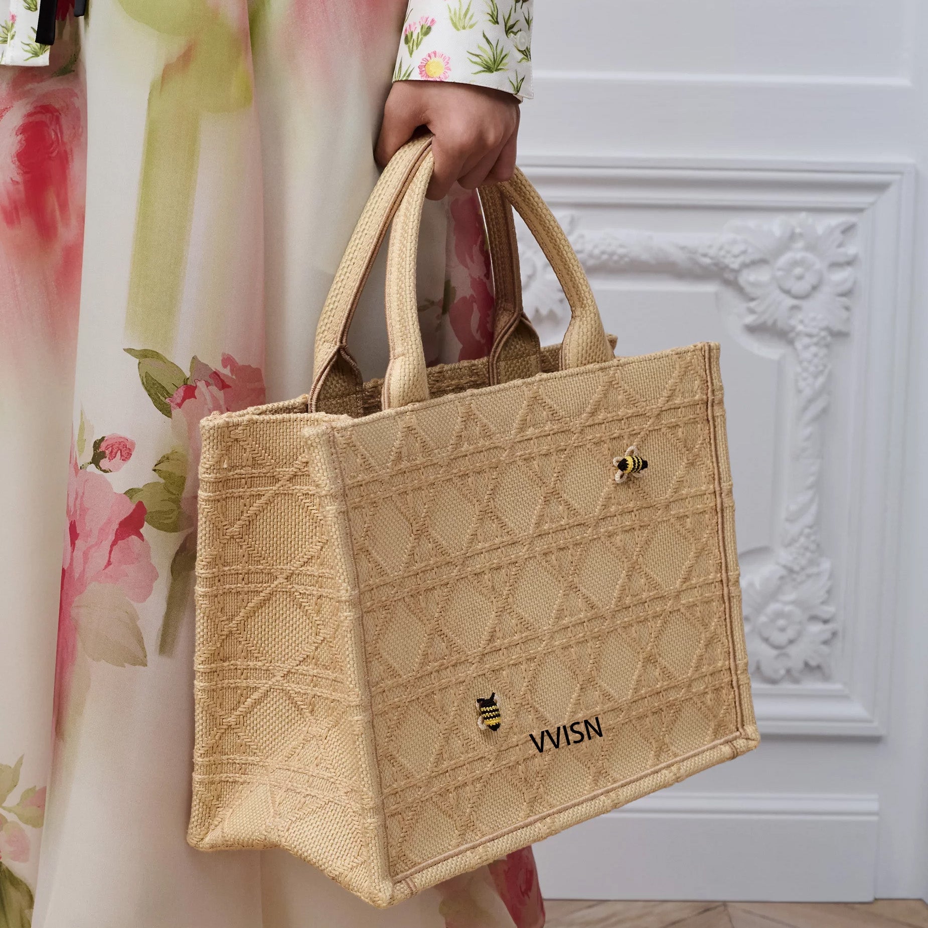 Raffia Effect Cannage Motif Tote Bag - VVISN