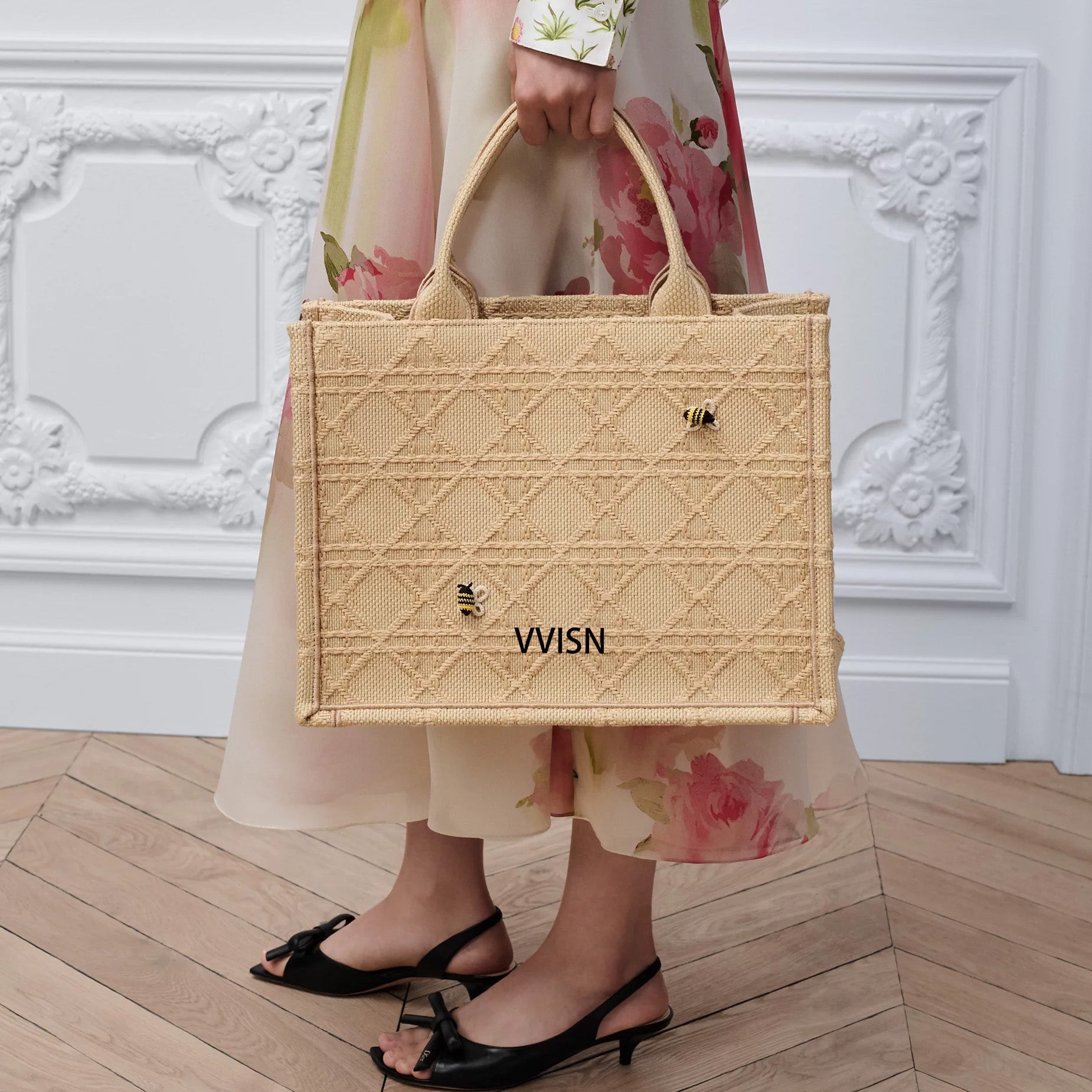 Raffia Effect Cannage Motif Tote Bag - VVISN