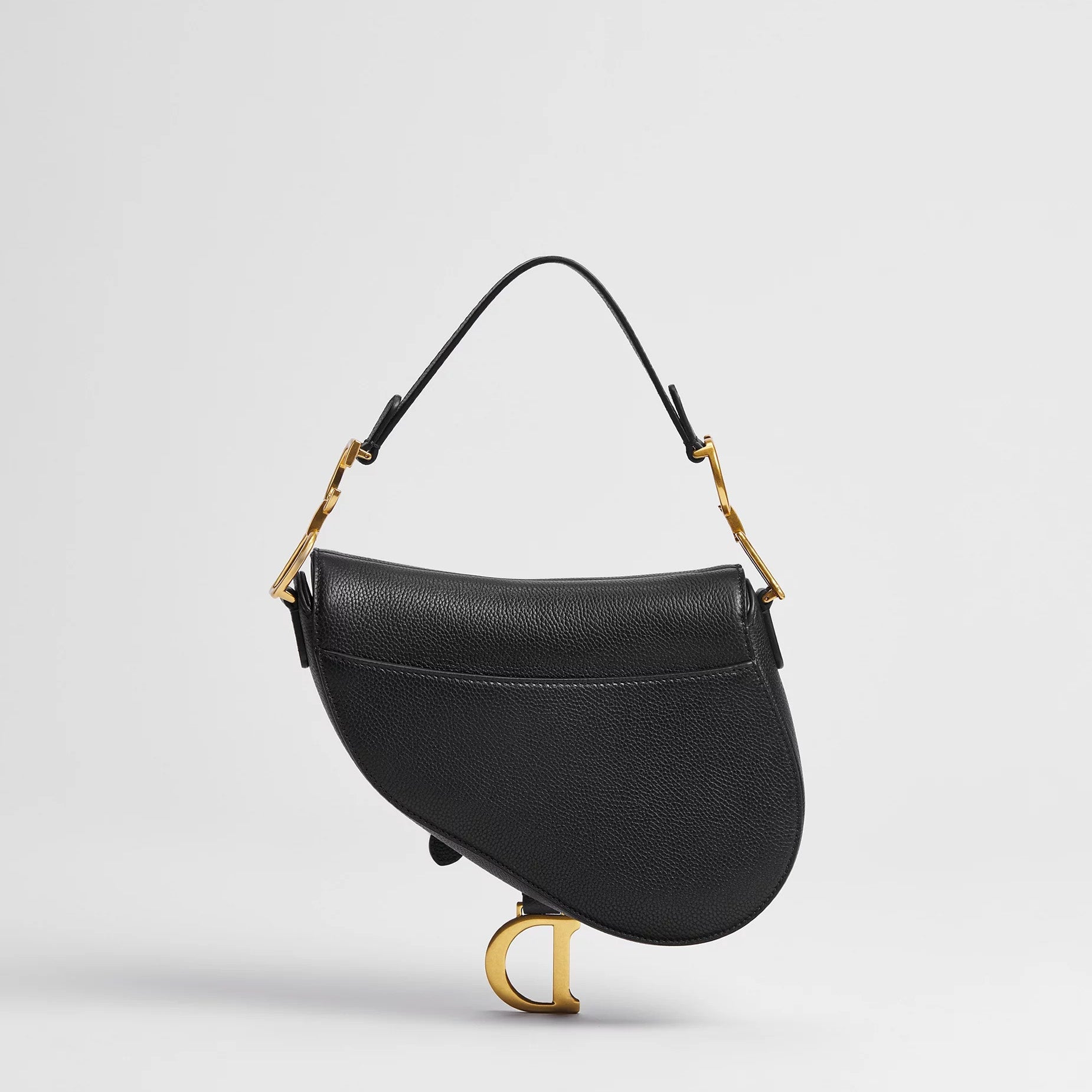 Small Grained Calfskin Saddle Bag - VVISN