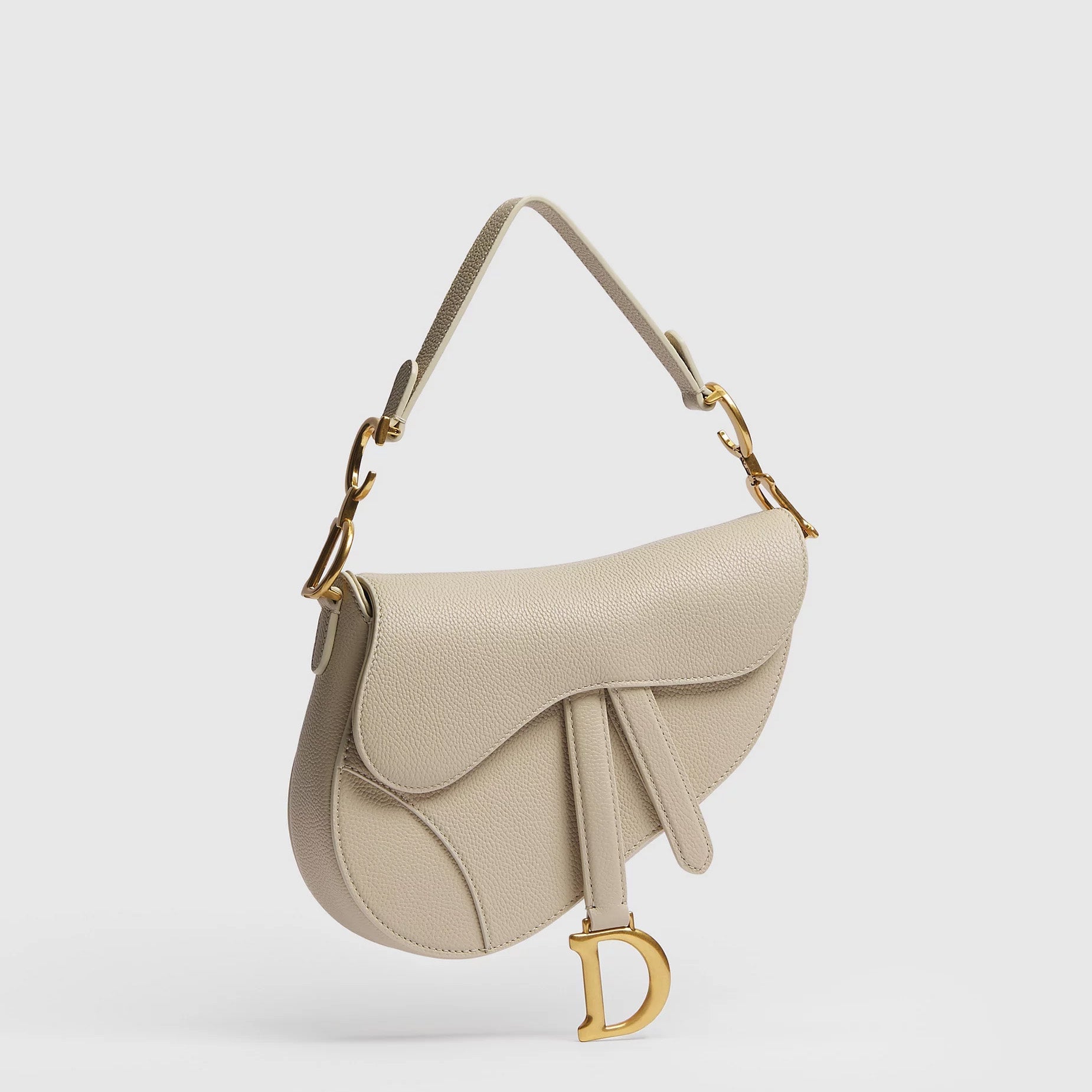 Small Grained Leather Saddle Flap Bag - VVISN