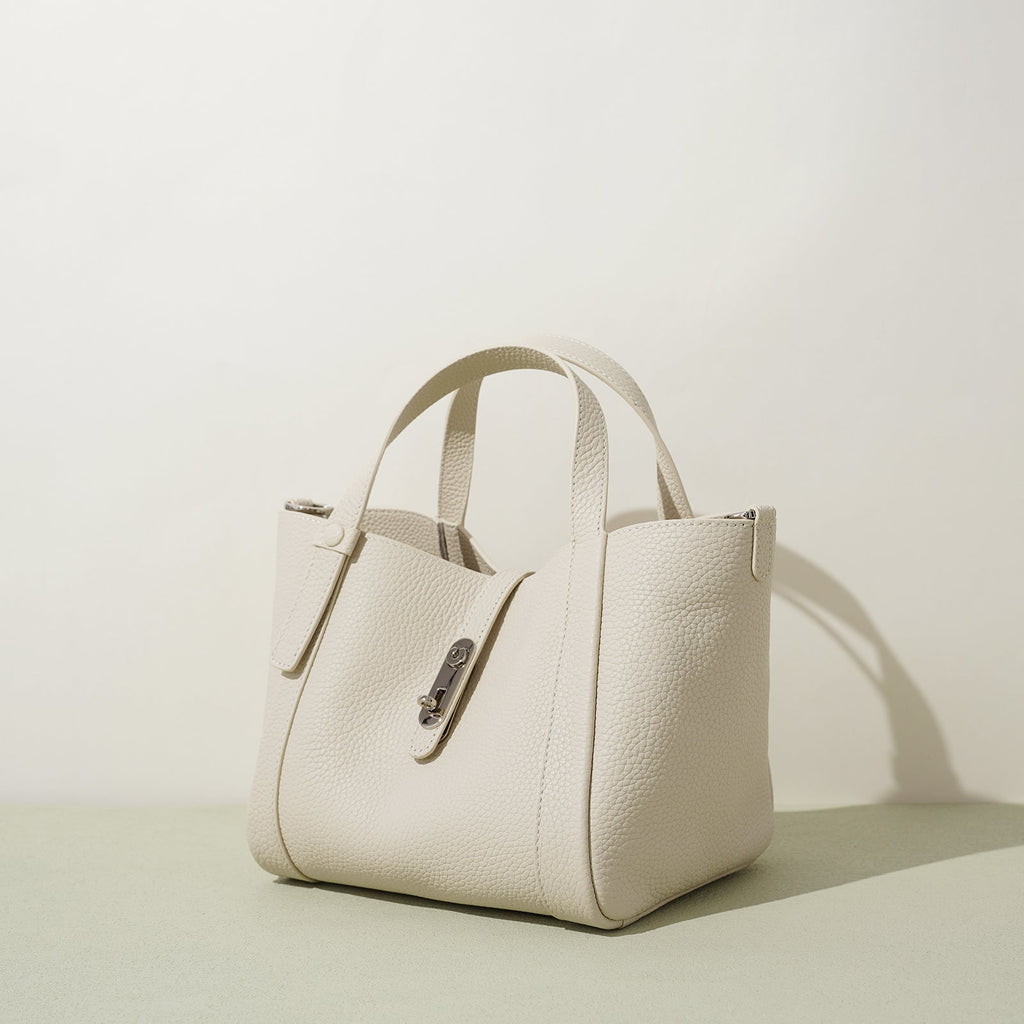 Structured Leather Drawstring Bucket Bag - VVISN