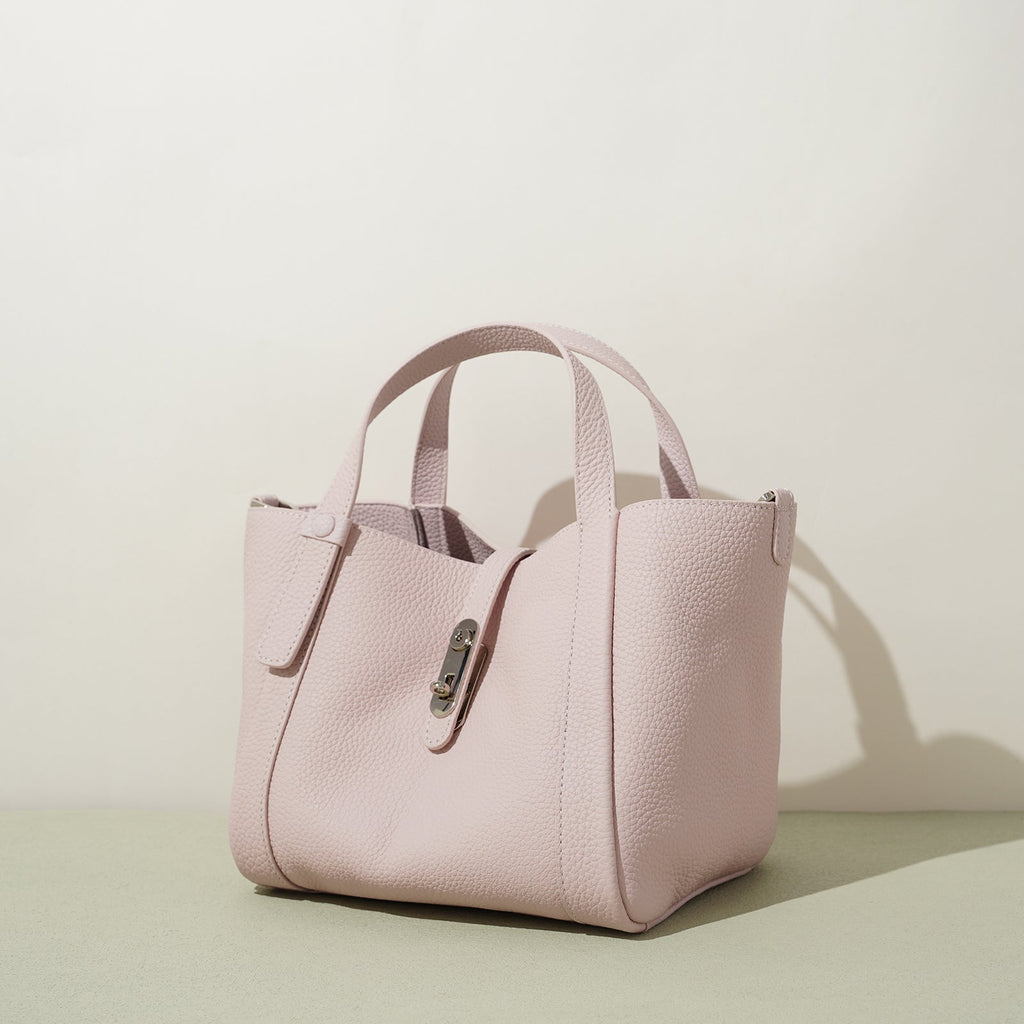 Structured Leather Drawstring Bucket Bag - VVISN