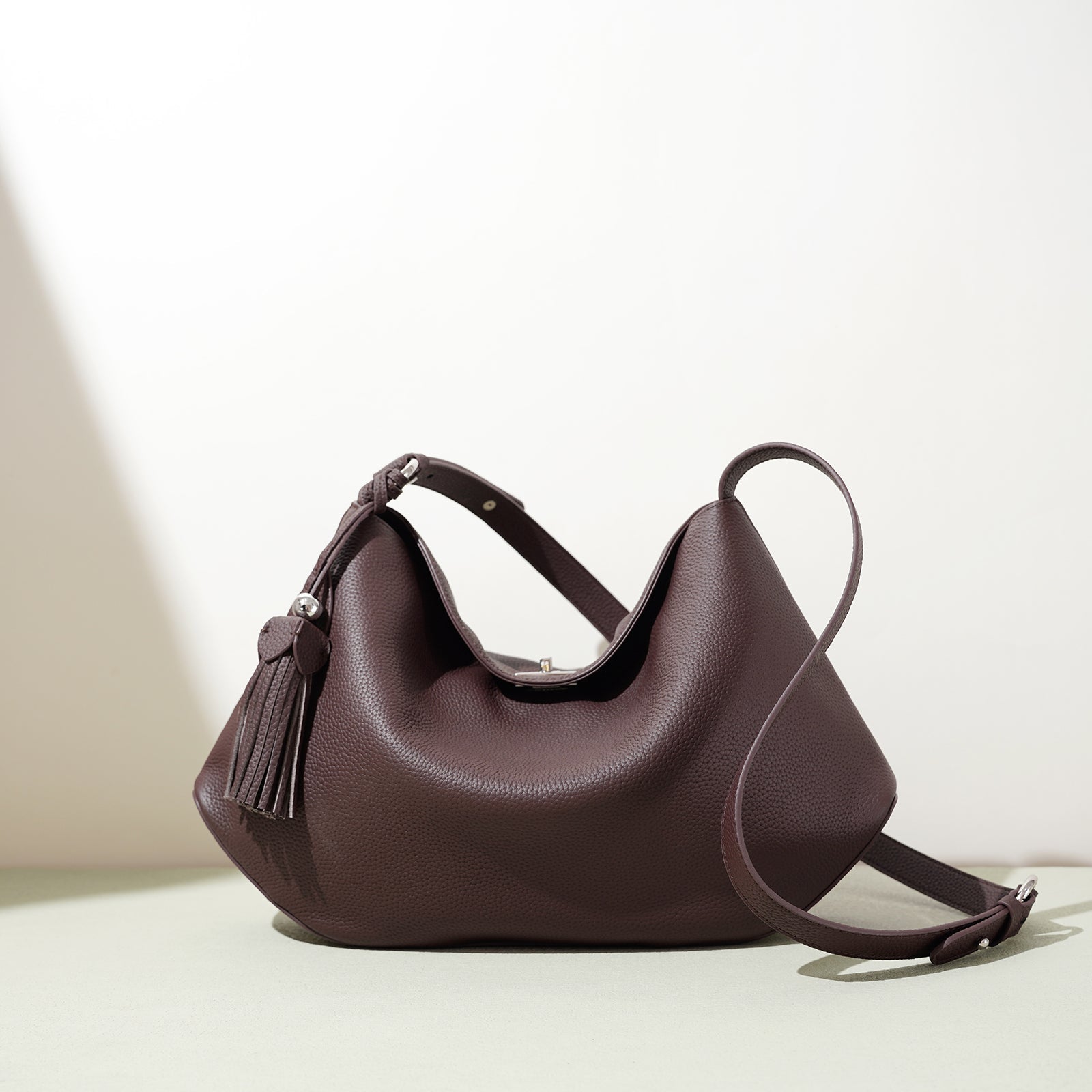 Structured Leather Trapezoid Crossbody Bag - VVISN