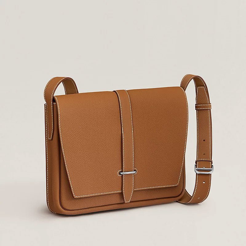 Togo Calfskin Leather Messenger Bag - VVISN