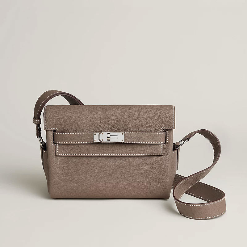 Togo Calfskin Shoulder Bag Etoupe - VVISN