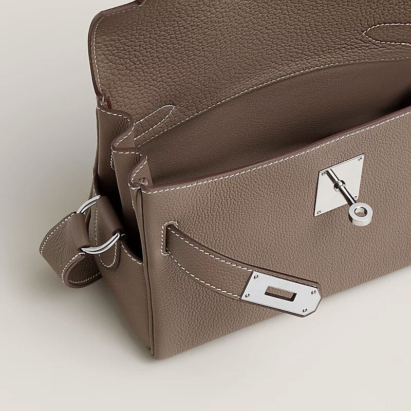 Togo Calfskin Shoulder Bag Etoupe - VVISN