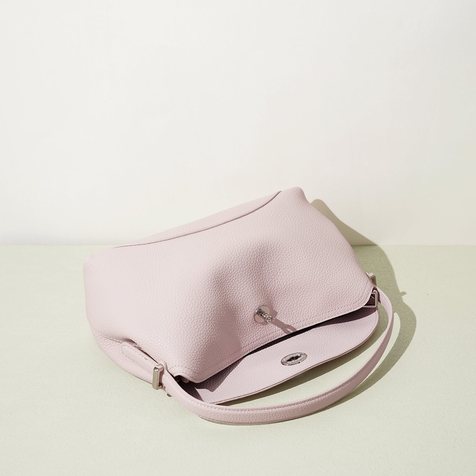 Top Grain Cowhide Structured Satchel - VVISN