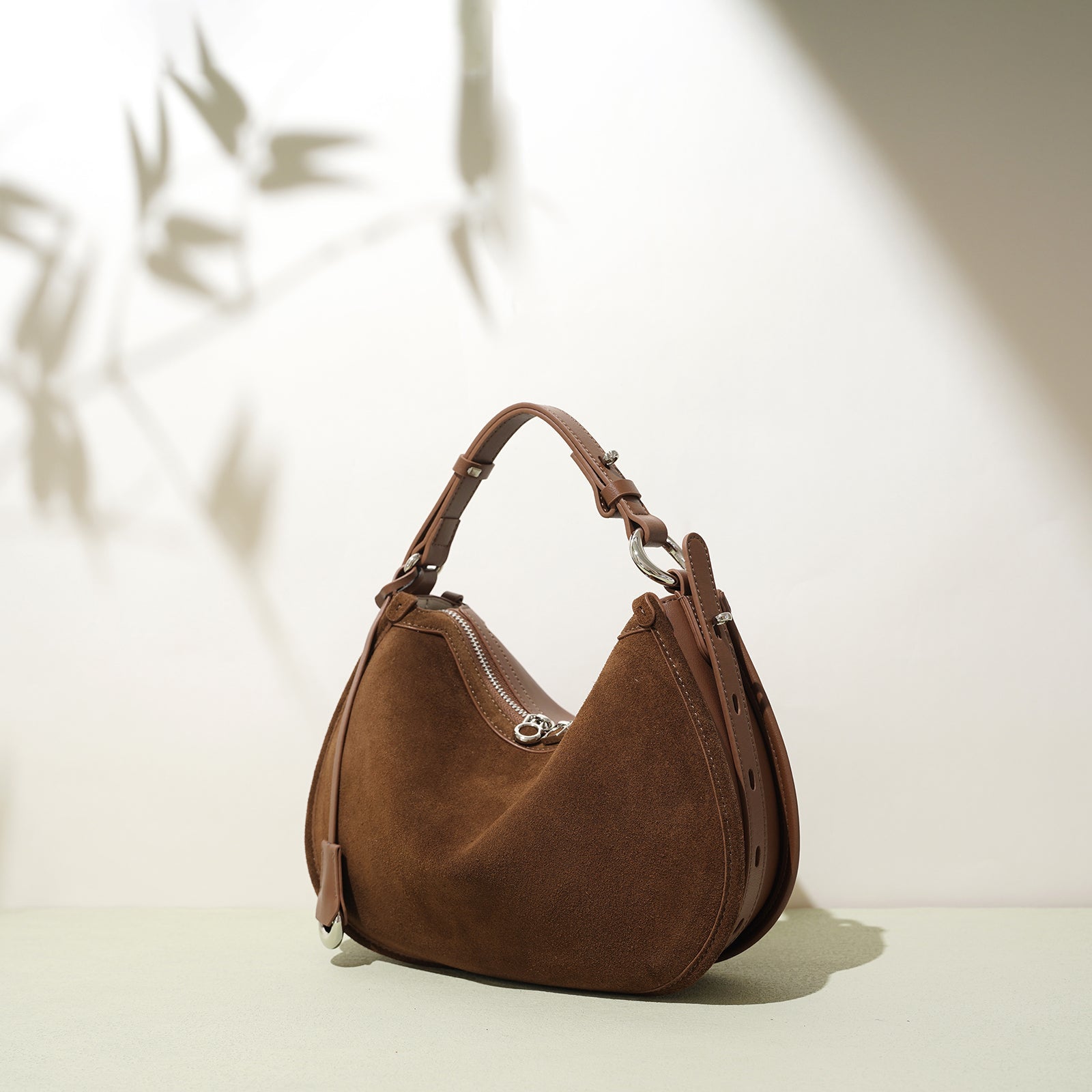 Vintage Leather Boston Crossbody Bag - VVISN