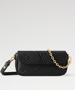 Louis Vuitton Wallet On Chain Ivy Black M82154