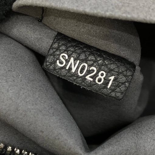 Louis Vuitton Beaubourg Hobo MM M56073 Black - Image 17