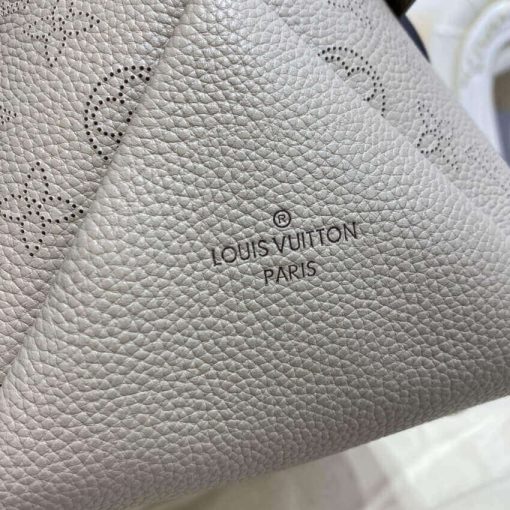 Louis Vuitton Beaubourg Hobo MM M56084 - Image 9