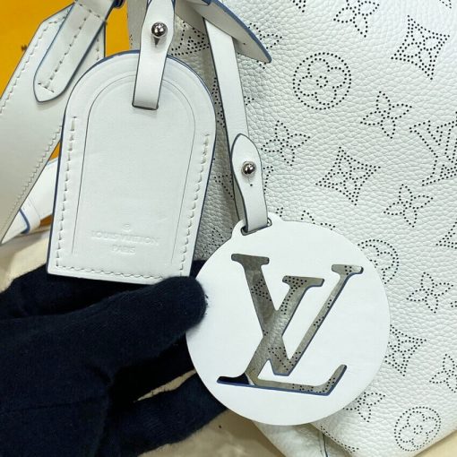 Louis Vuitton Beaubourg Hobo MM M58482 White - Image 9