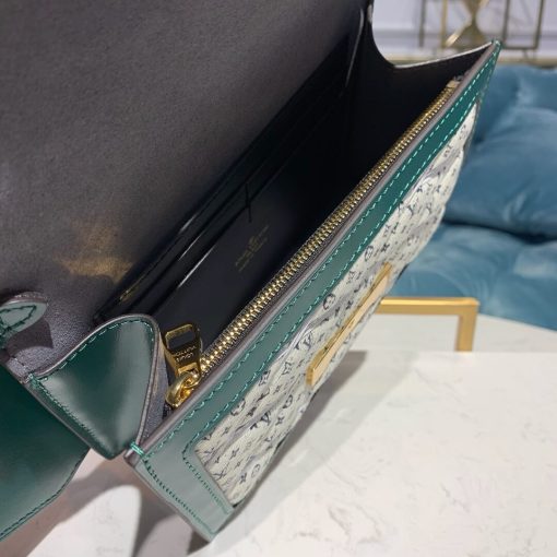 Louis Vuitton Bumbag Dauphine M53228 - Image 9