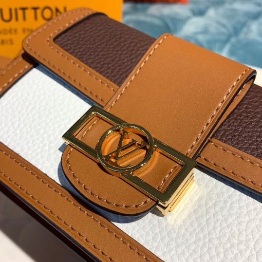 Louis Vuitton Bumbag Dauphine M58881 - Image 5