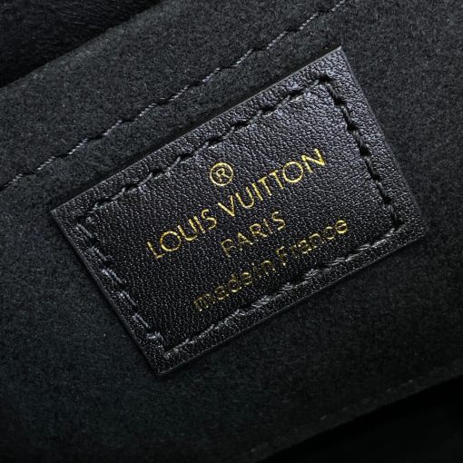 Louis Vuitton Camera Box Bag M82465 - Image 15