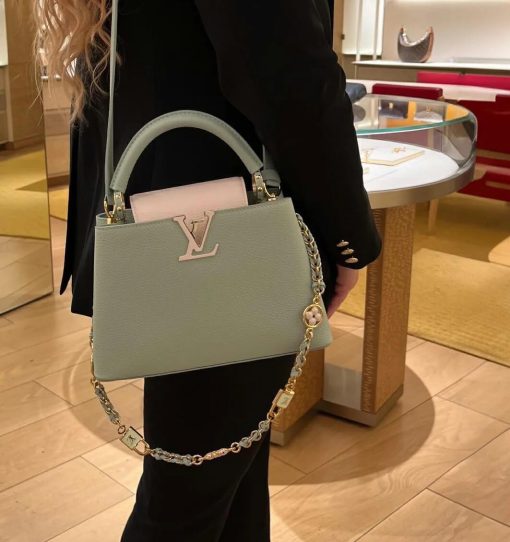 Louis Vuitton Capucines BB Love Lock Taurillon M23950 M24471 Light Green - Image 4