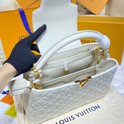 Louis Vuitton Capucines MM Bag In Quilting Lambskin M55366 White - Image 7