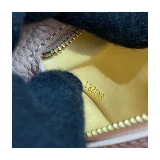 Louis Vuitton Capucines MM M59020 Rose/Beige - Image 12