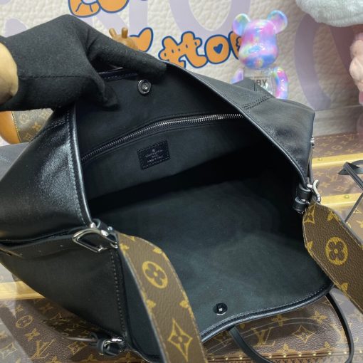 Louis Vuitton CarryAll Dark MM M25143 - Image 15
