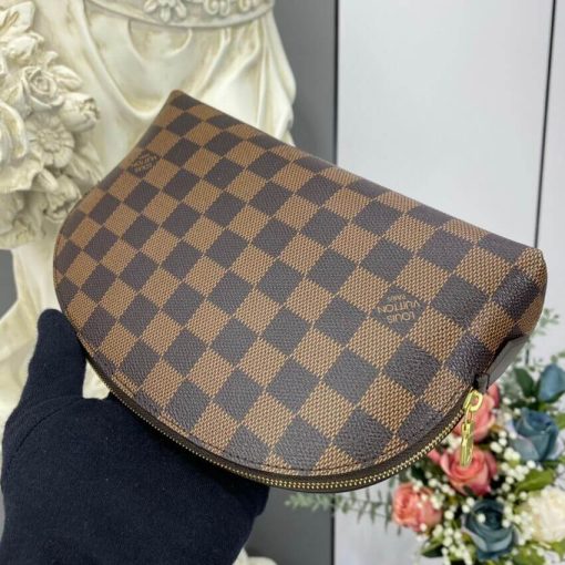 Louis Vuitton Cosmetic Pouch GM N23345 - Image 4