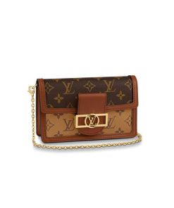 Louis Vuitton Dauphine Chain Wallet M68746