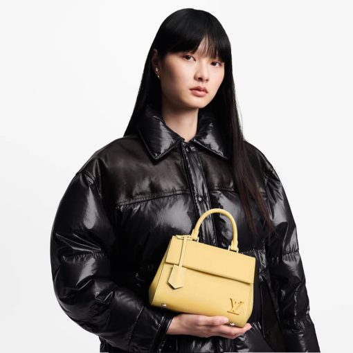 Louis Vuitton Epi Leather Cluny Mini M22616 Jaune Plume - Image 3