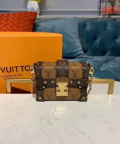 Louis Vuitton Essential Trunk M68575