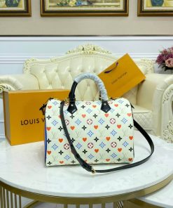 Louis Vuitton Game On Speedy Bandoulière 30 M57465 White