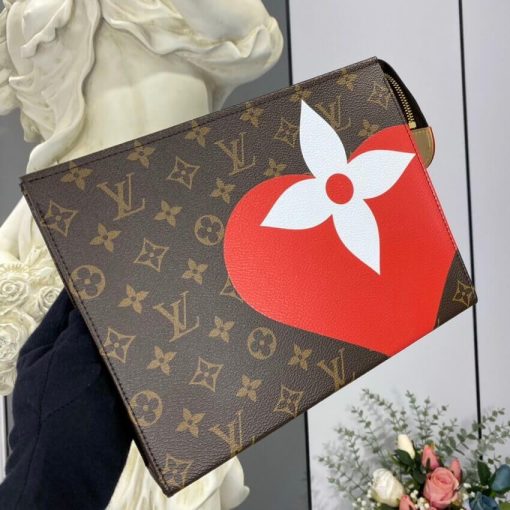 Louis Vuitton Game On Toiletry Pouch 26 M80282 - Image 3