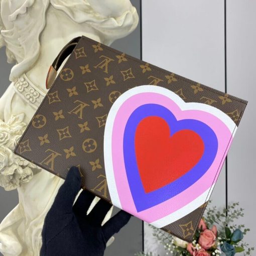 Louis Vuitton Game On Toiletry Pouch 26 M80282 - Image 4